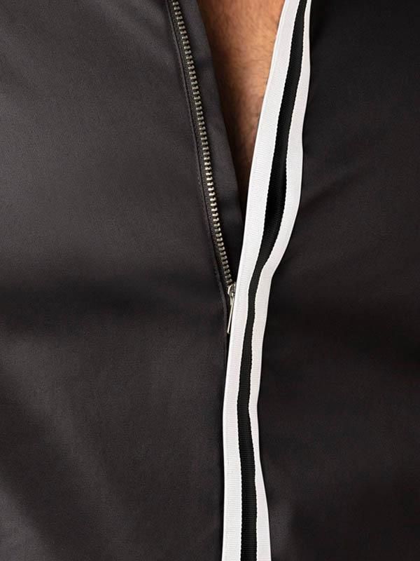 Aegon Black Solid Full sleeve single cuff Slim Fit  Cotton Shirt
