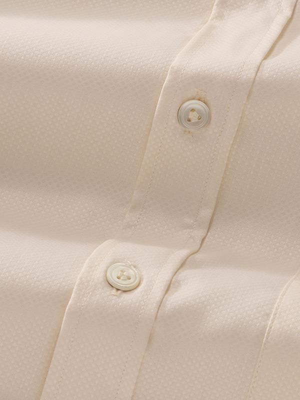 Cione Cream Solid Full sleeve single cuff Classic Fit Classic Formal Cotton Shirt