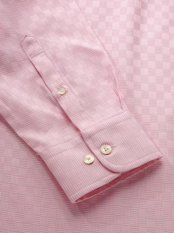 Monteverdi Pink Solid Full sleeve single cuff Classic Fit Classic Formal Cotton Shirt