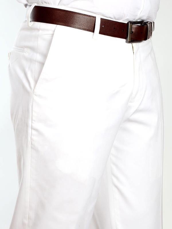 OffWhite Pleated Braddon Trousers in Stretch Cotton  SUITSUPPLY India