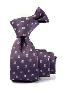 ties_kingcrest_z_minimals_100_polyester_minimals_p49_miscel_purple_dark_ld_01.jpg