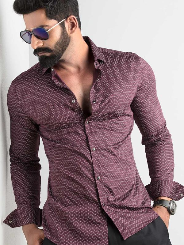 Dash Burgundy Printed Full sleeve single cuff Slim Fit  Blended Shirt