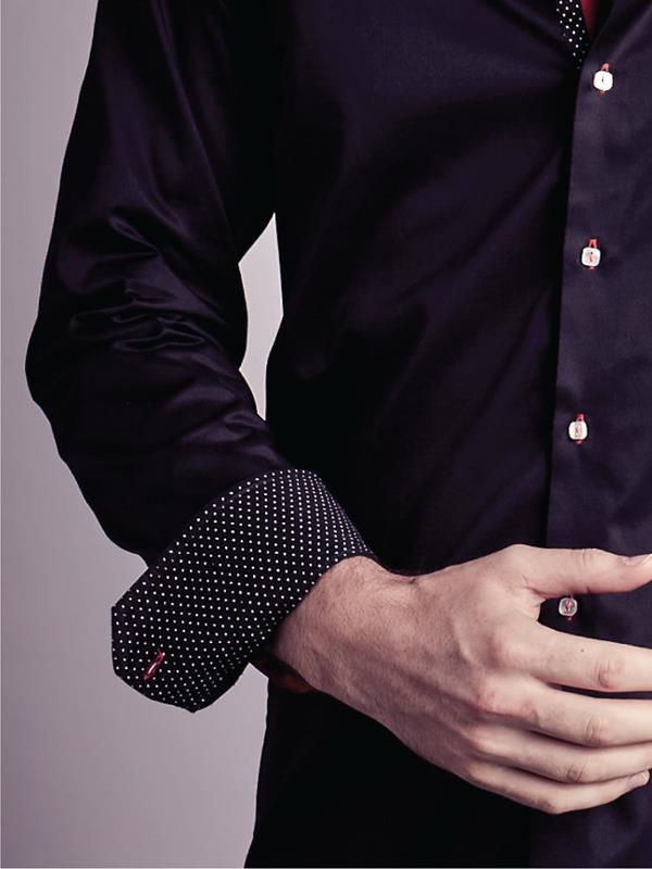 Tryst Black Solid Full sleeve single cuff Slim Fit  Cotton Shirt