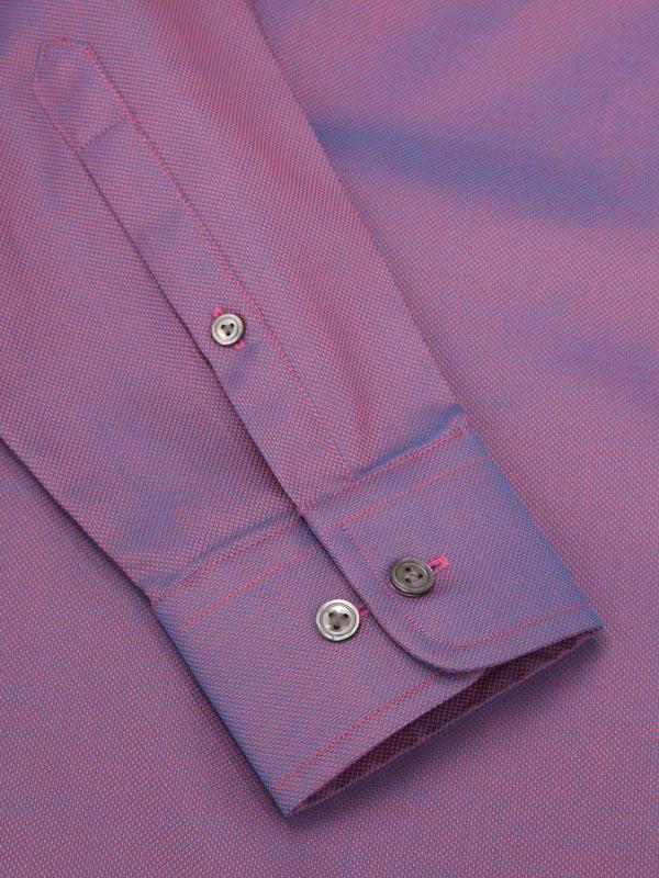 Marzeno Aubergien Solid Full sleeve single cuff Tailored Fit Semi Formal Dark Cotton Shirt