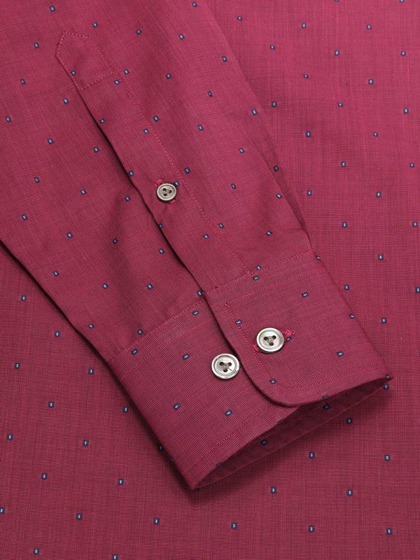 Dorzano Wine Solid Full sleeve single cuff Classic Fit Semi Formal Cotton Shirt