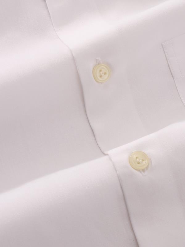Easy Care White Solid Full sleeve single cuff Tailored Fit Classic Formal Blended Shirt